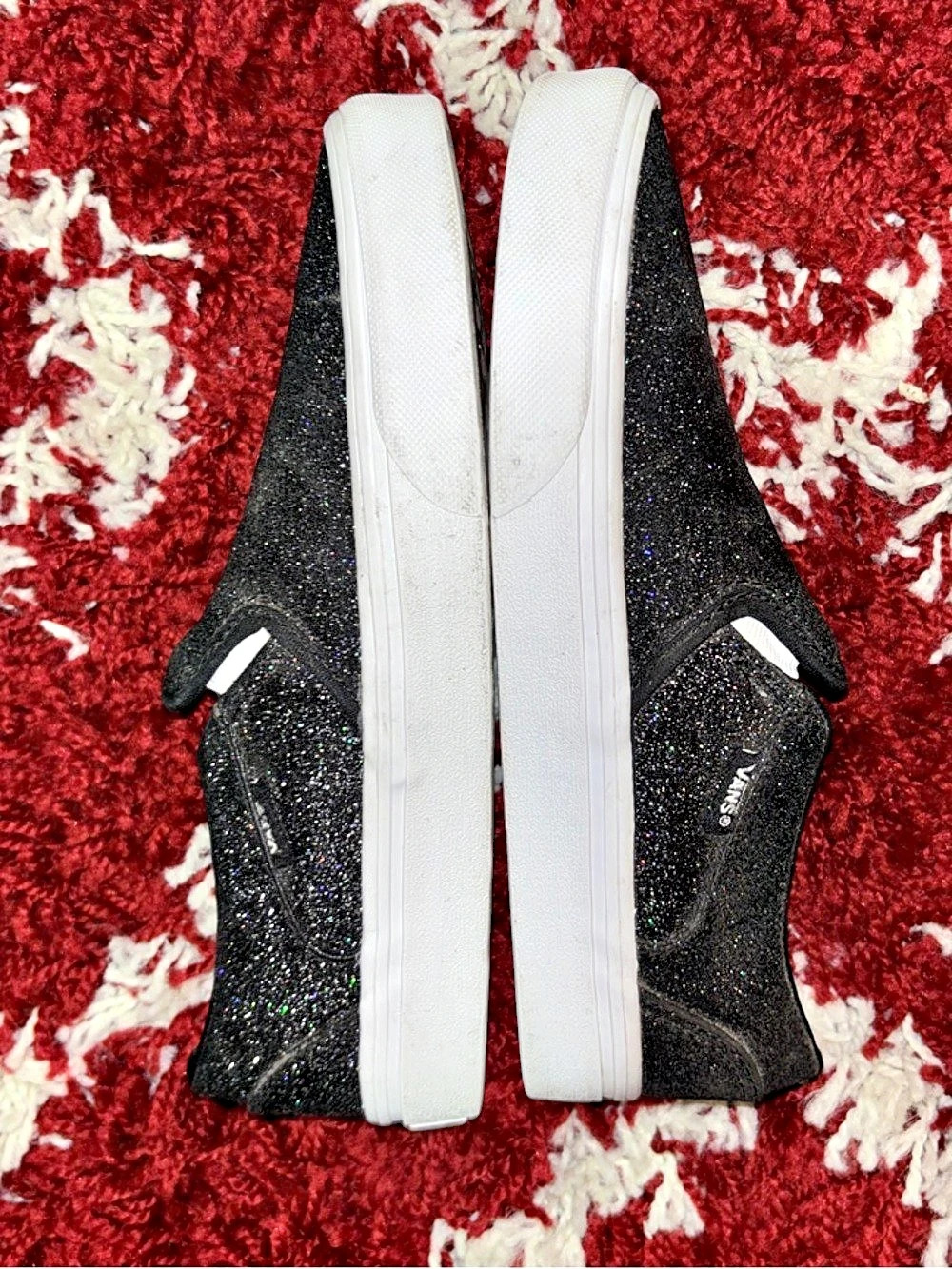 Vans Classic Slip-On Sneaker - Black Glitter - W6.5